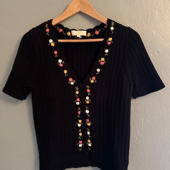 SEZANE Black Floral Embroidered Short Sleeve Ribbed Knit Iliana Cardigan M - Picture 4 of 5